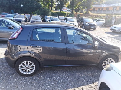 Fiat Punto Evo 1.3 Mjt 95 CV DPF 5 porte S&S Dualogic Dynamic (7)