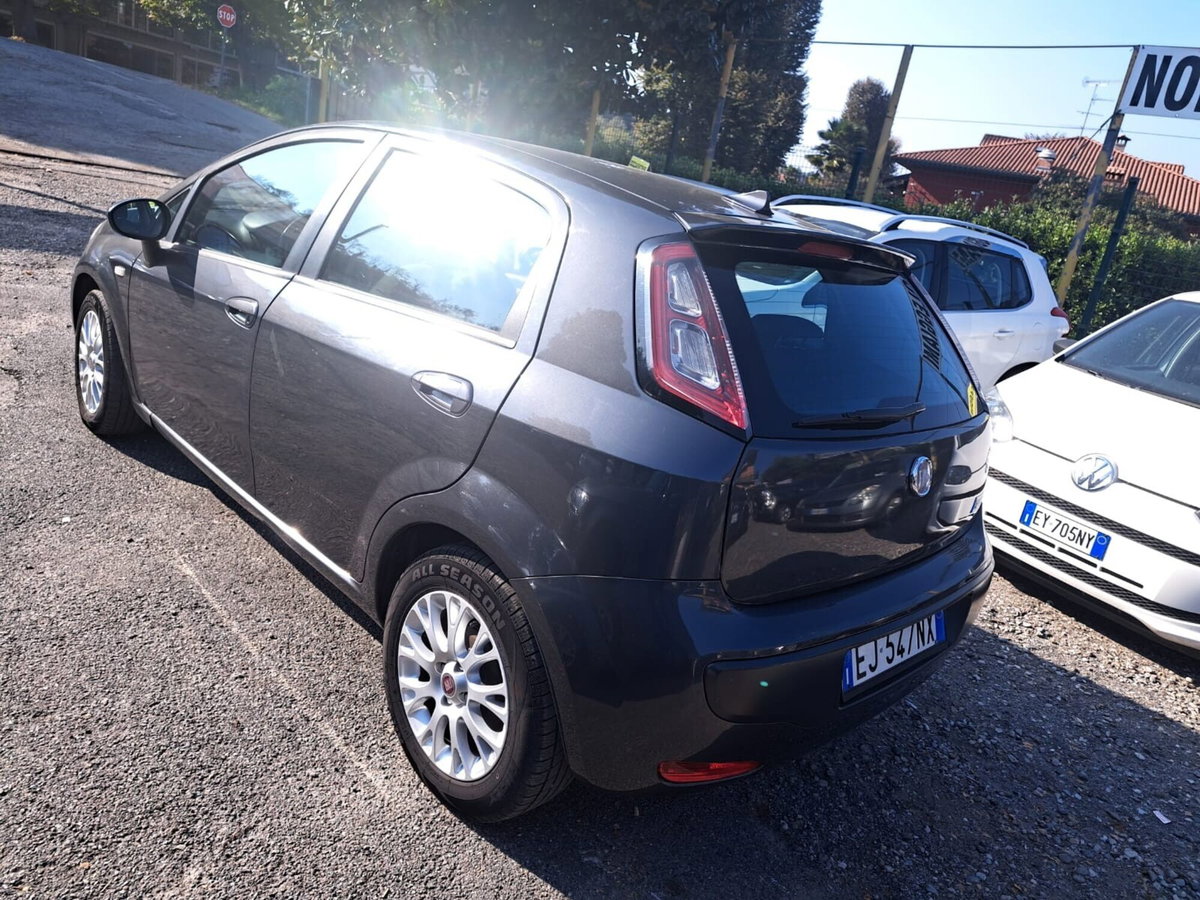 Fiat Punto Evo 1.3 Mjt 95 CV DPF 5 porte S&S Dualogic Dynamic (9)