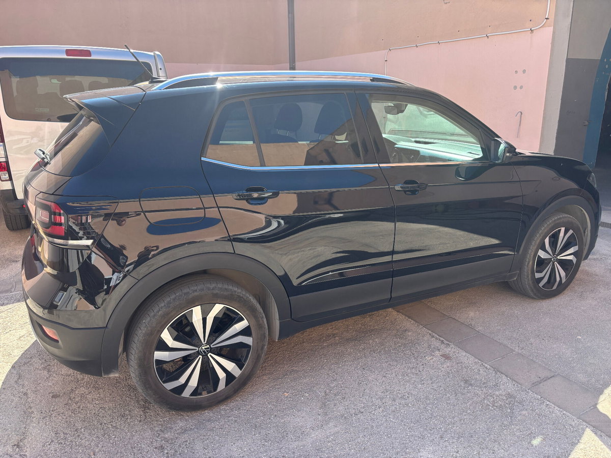 Volkswagen T-Cross 1.0 TSI 110 CV DSG Advanced (4)