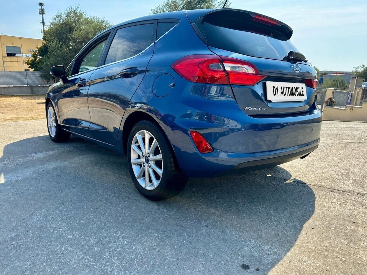 Ford Fiesta 1.1 85 CV 5 porte Titanium (8)