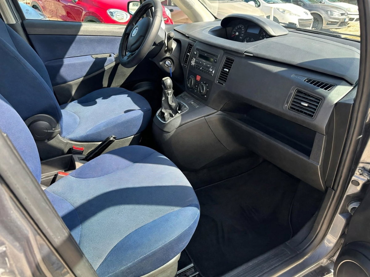 Fiat Idea 1.3 Multijet 16V 90 CV BlackLabel (10)