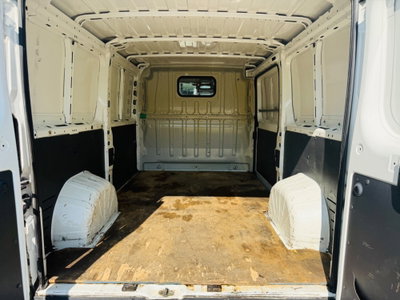 Peugeot Boxer Furgone 330 2.0 BlueHDi 130CV PM-TN Furgone (19)