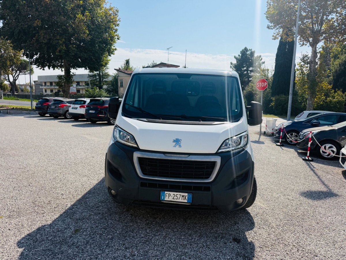 Peugeot Boxer Furgone 330 2.0 BlueHDi 130CV PM-TN Furgone (2)