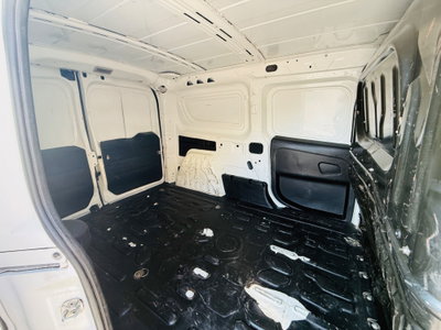 Opel Combo 1.6 CDTI 105CV PL-TN Van (1000kg) (19)