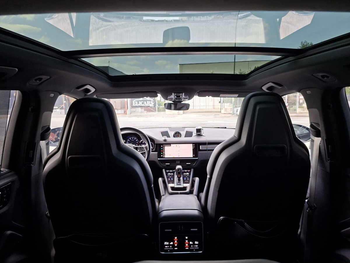Porsche Cayenne 3.0 V6 Platinum Edition (13)