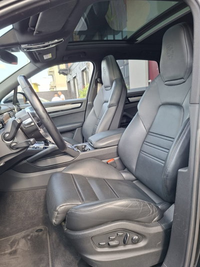 Porsche Cayenne 3.0 V6 Platinum Edition (14)