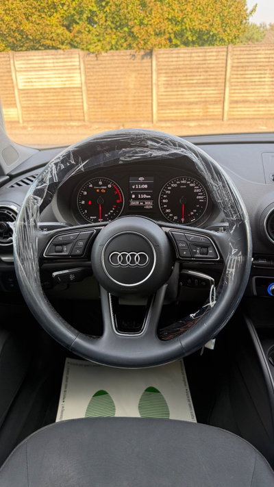 Audi A3 Sportback 35 TFSI COD Admired (12)