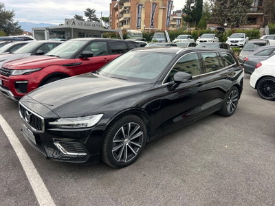 Volvo V60 T6 Recharge AWD Plug-in Hybrid Inscription (2)