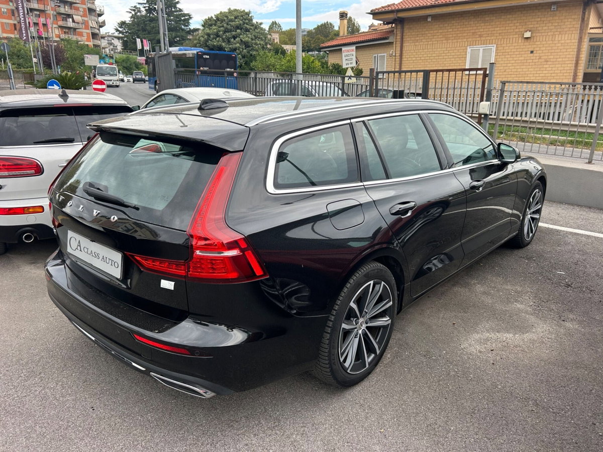 Volvo V60 T6 Recharge AWD Plug-in Hybrid Inscription (5)