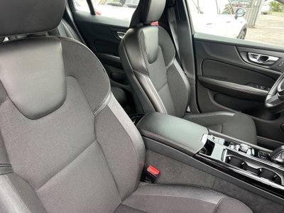 Volvo V60 T6 Recharge AWD Plug-in Hybrid Inscription (7)