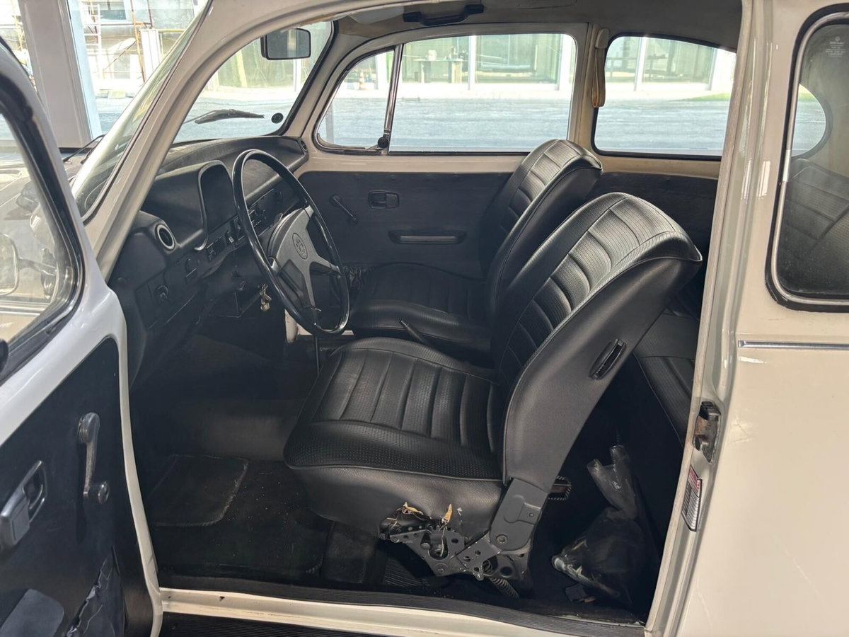 Volkswagen Maggiolino 1200 L (Messico) (10)