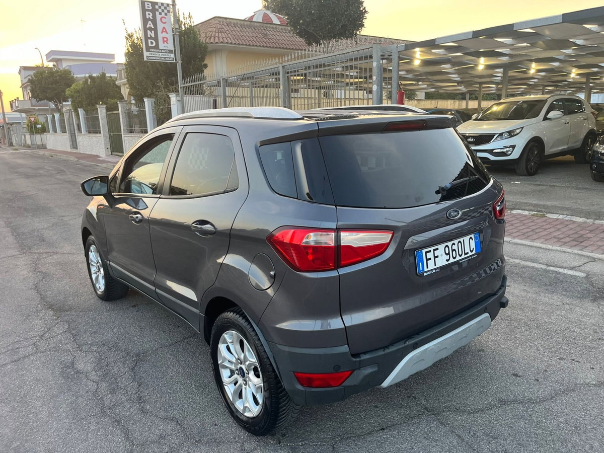 Ford EcoSport 1.5 TDCi 95 CV Titanium S (7)