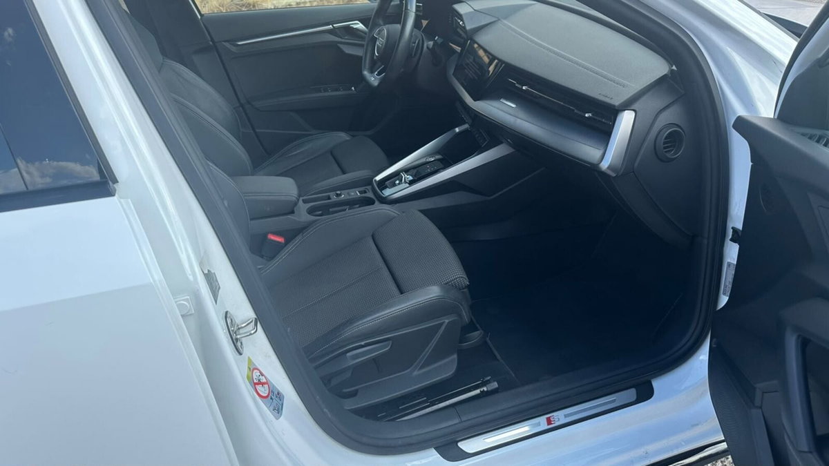 Audi A3 Sportback 35 TDI S tronic S line edition (9)