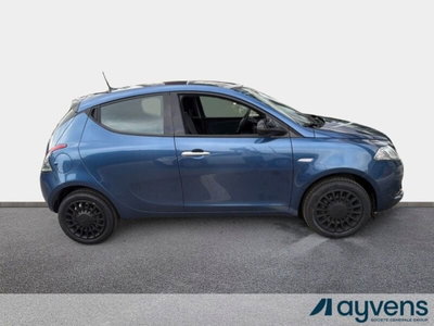Lancia Ypsilon 1.0 FireFly 5 porte S&S Hybrid Silver Plus (4)