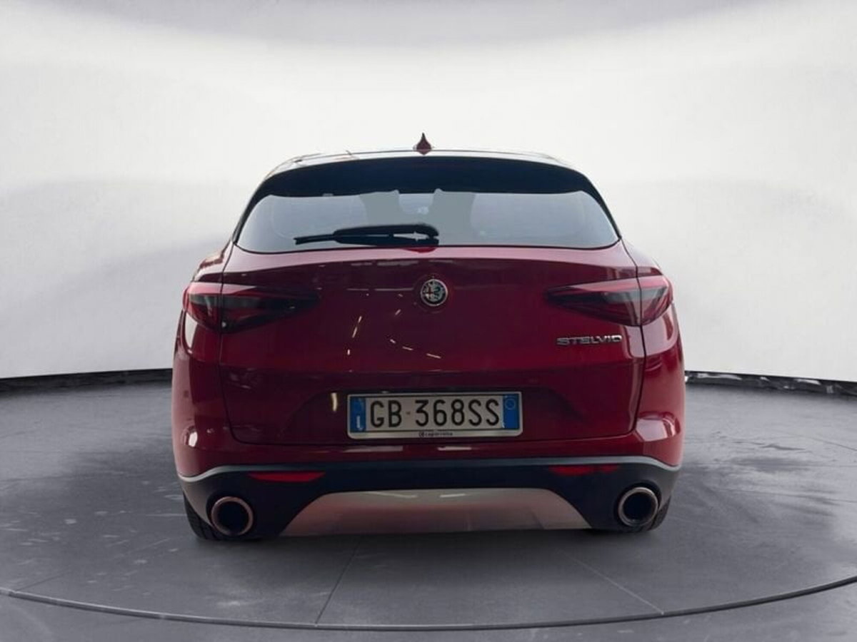 Alfa Romeo Stelvio Stelvio 2.2 Turbodiesel 180 CV AT8 RWD Business (6)