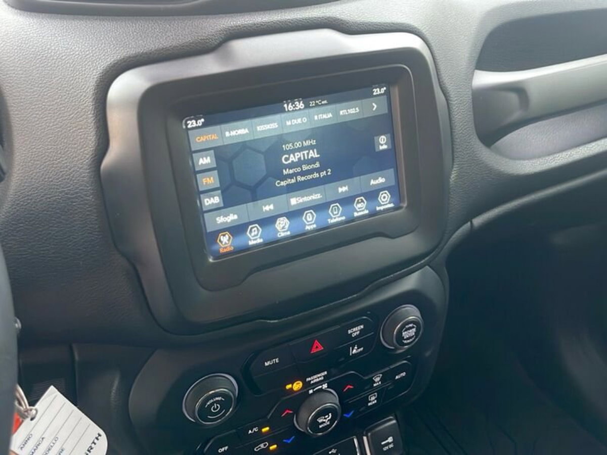 Jeep Renegade 1.6 mjt Limited 2wd 130cv (16)