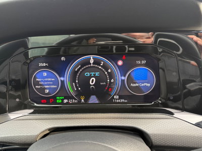 Volkswagen Golf 1.4 GTE DSG Plug-In Hybrid (13)