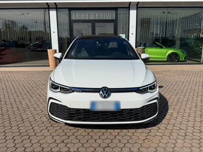 Volkswagen Golf 1.4 GTE DSG Plug-In Hybrid (2)