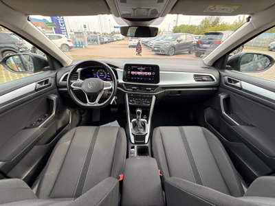 Volkswagen T-Roc 1.5 TSI ACT Business BlueMotion Technology (11)