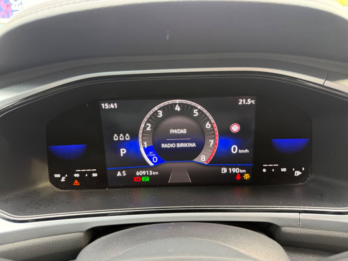 Volkswagen T-Roc 1.5 TSI ACT Business BlueMotion Technology (15)