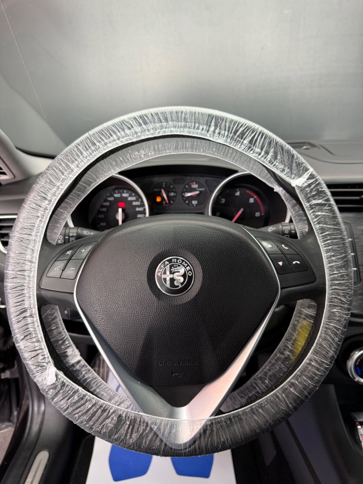 Alfa Romeo Giulietta 1.6 JTDm Business 120cv (11)