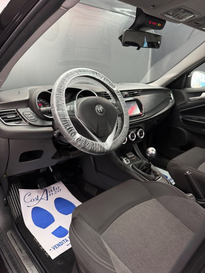 Alfa Romeo Giulietta 1.6 JTDm Business 120cv (8)