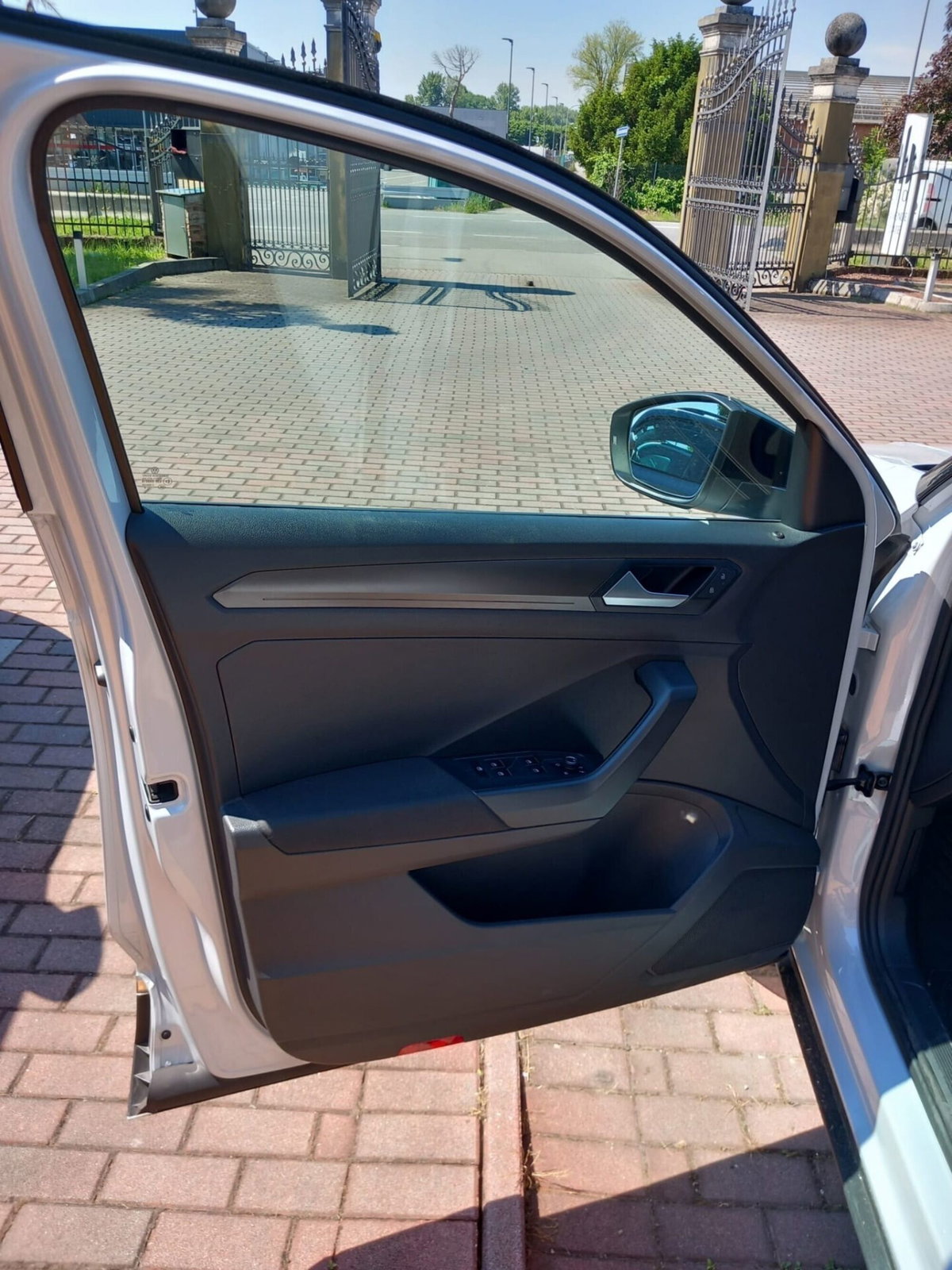 Volkswagen T-Roc 1.0 TSI 115 CV Style BlueMotion Technology (11)