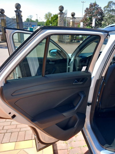 Volkswagen T-Roc 1.0 TSI 115 CV Style BlueMotion Technology (13)