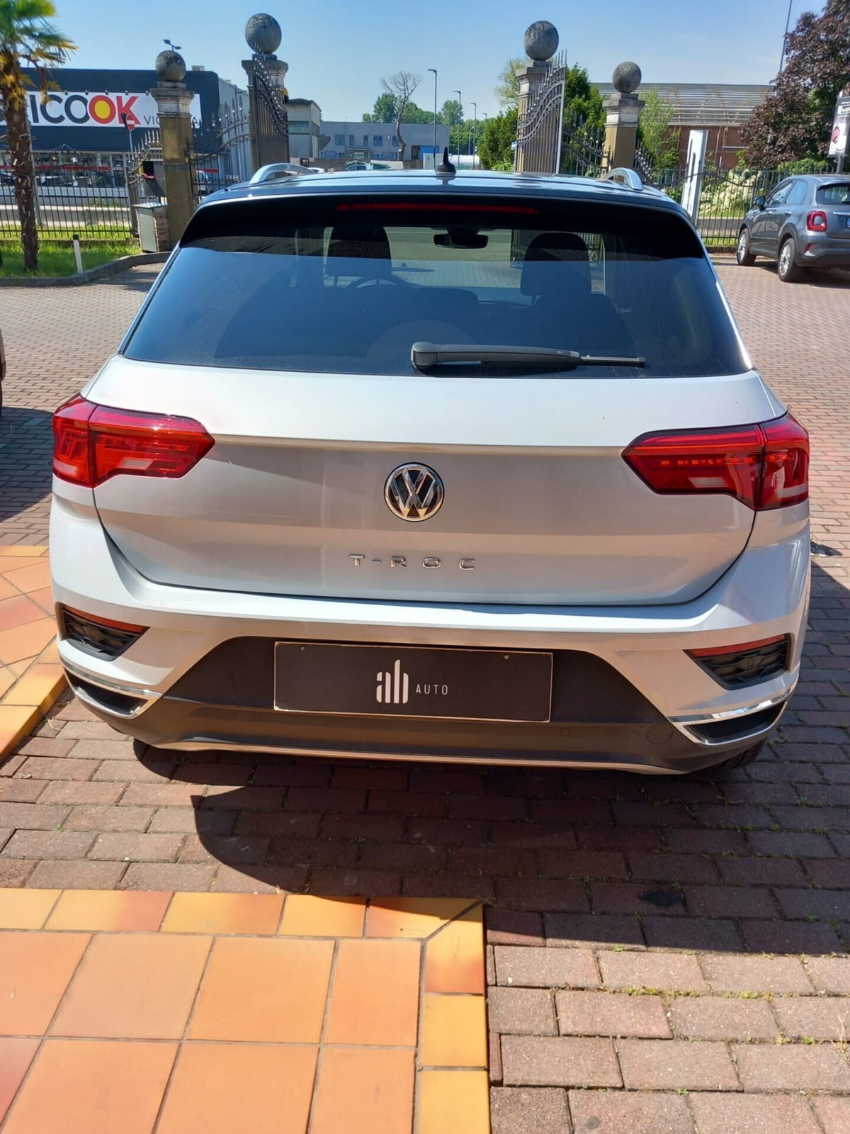Volkswagen T-Roc 1.0 TSI 115 CV Style BlueMotion Technology (4)