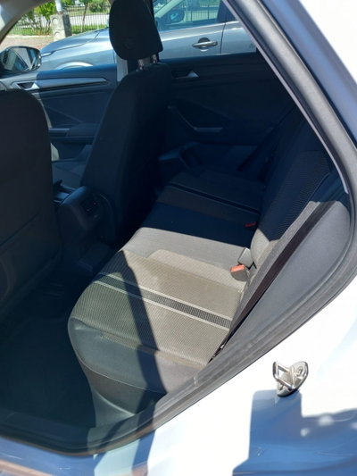 Volkswagen T-Roc 1.0 TSI 115 CV Style BlueMotion Technology (6)