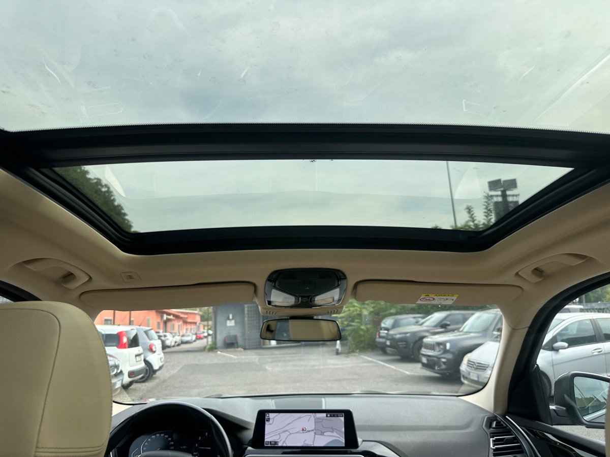 BMW X3 xdrive20i mhev 48V auto (9)
