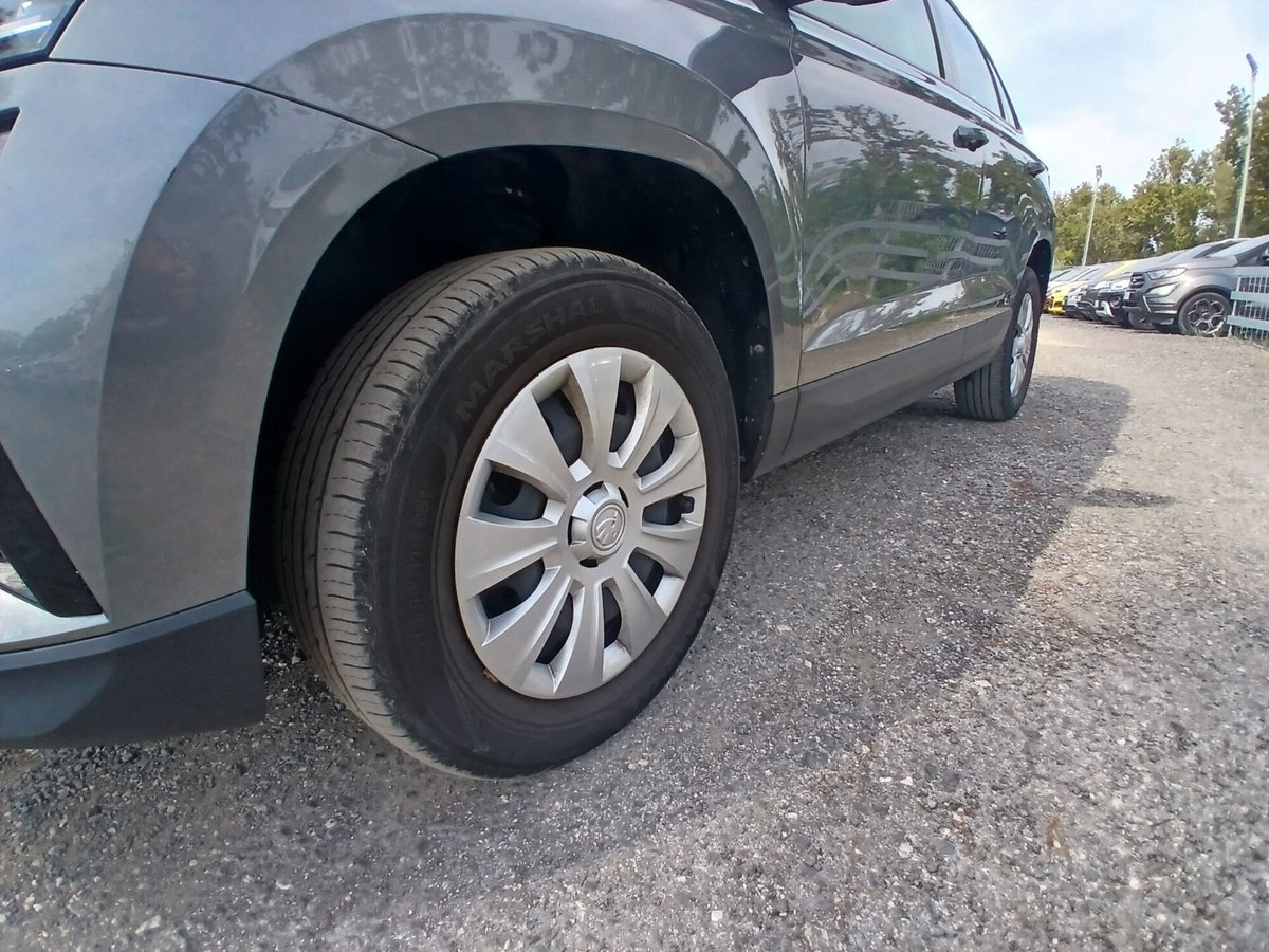 Skoda Karoq 1.0 TSI 110 CV Executive (11)