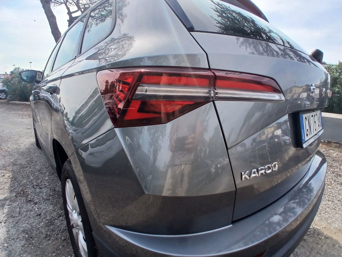 Skoda Karoq 1.0 TSI 110 CV Executive (13)