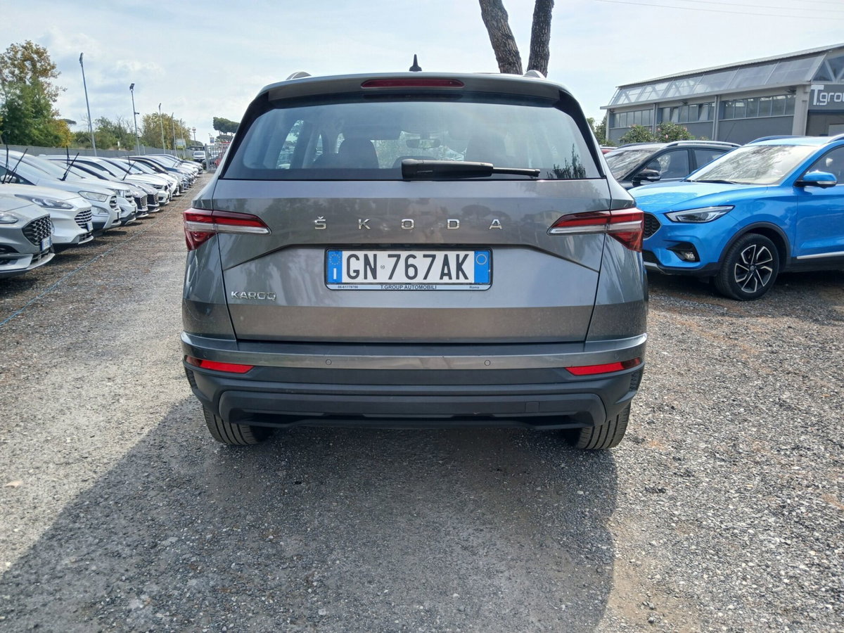 Skoda Karoq 1.0 TSI 110 CV Executive (6)