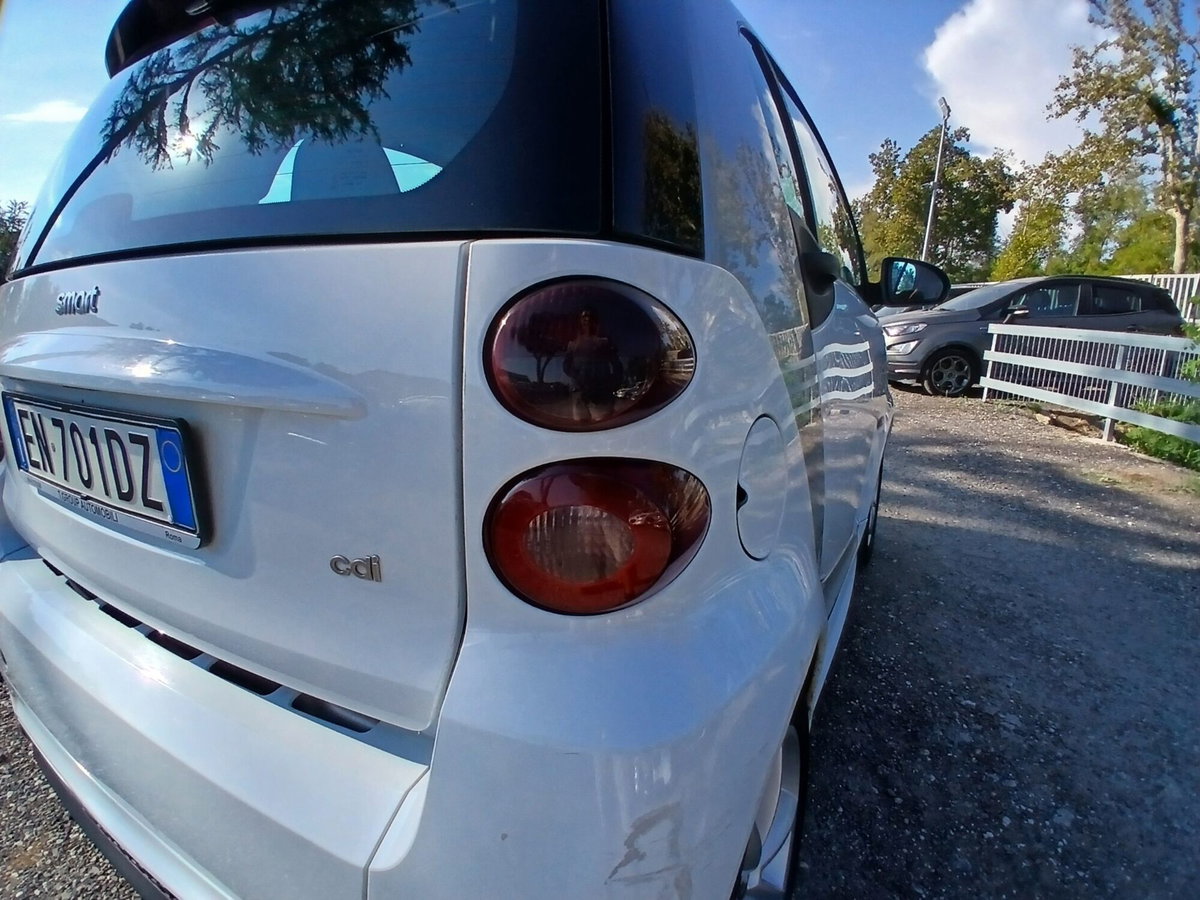 smart Fortwo 800 40 kW coupé pulse cdi (13)