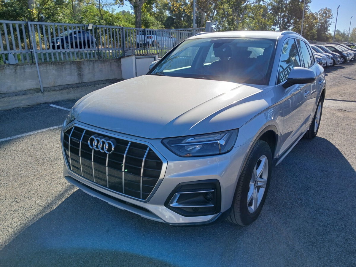 Audi Q5 35 TDI quattro S tronic Business
