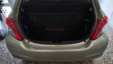 Toyota Yaris 1.D-4D DPF 5 porte Now (12)