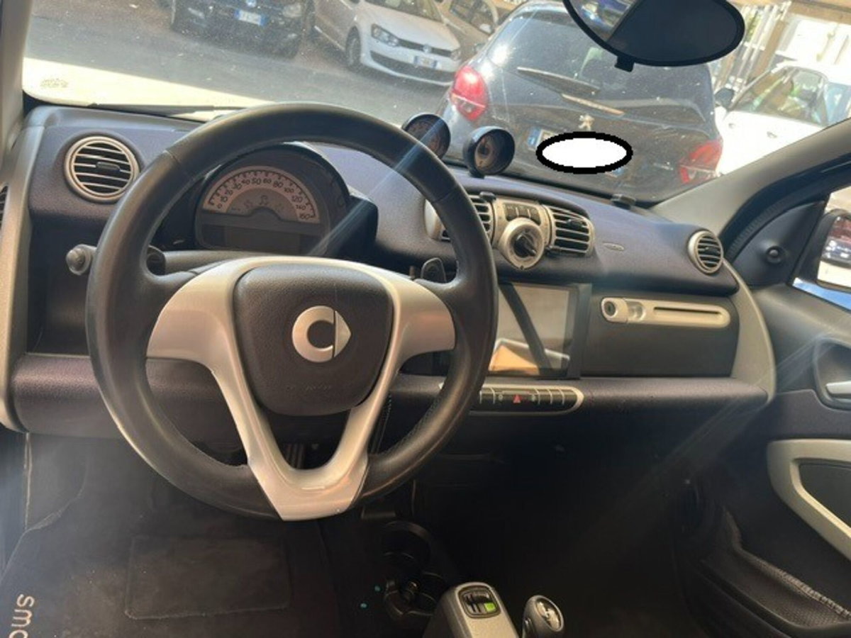 smart Fortwo 1000 52 kW MHD coupé passion (4)