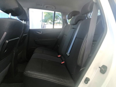 Renault Koleos 2.0 dCi 150CV 4X4 Bose (4)