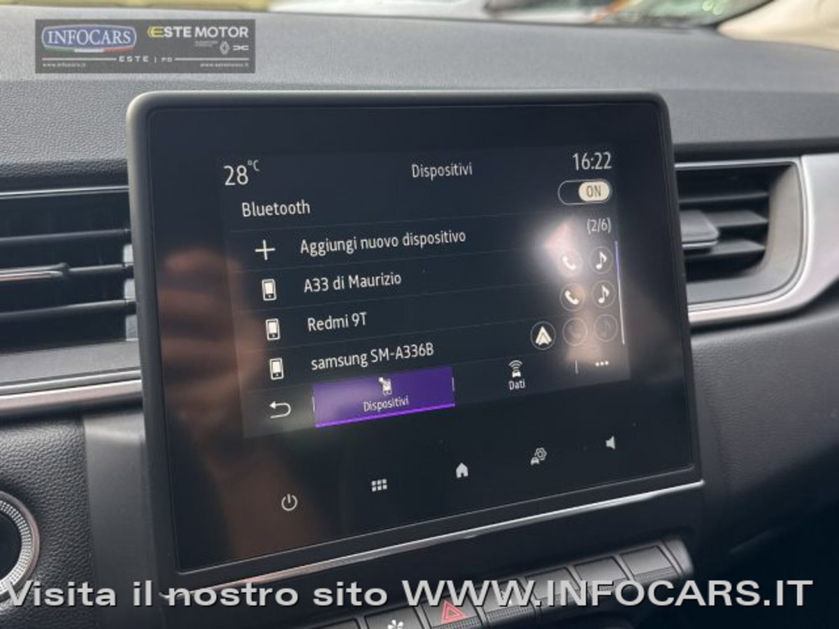 Renault Captur Plug-in Hybrid E-Tech 160 CV Intens (15)
