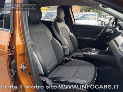 Renault Captur Plug-in Hybrid E-Tech 160 CV Intens (6)