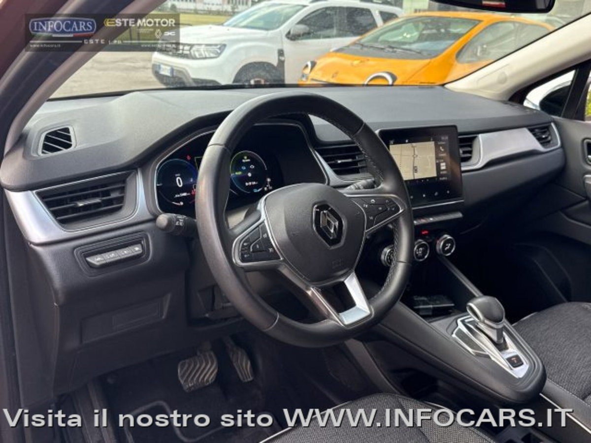 Renault Captur Plug-in Hybrid E-Tech 160 CV Intens (9)