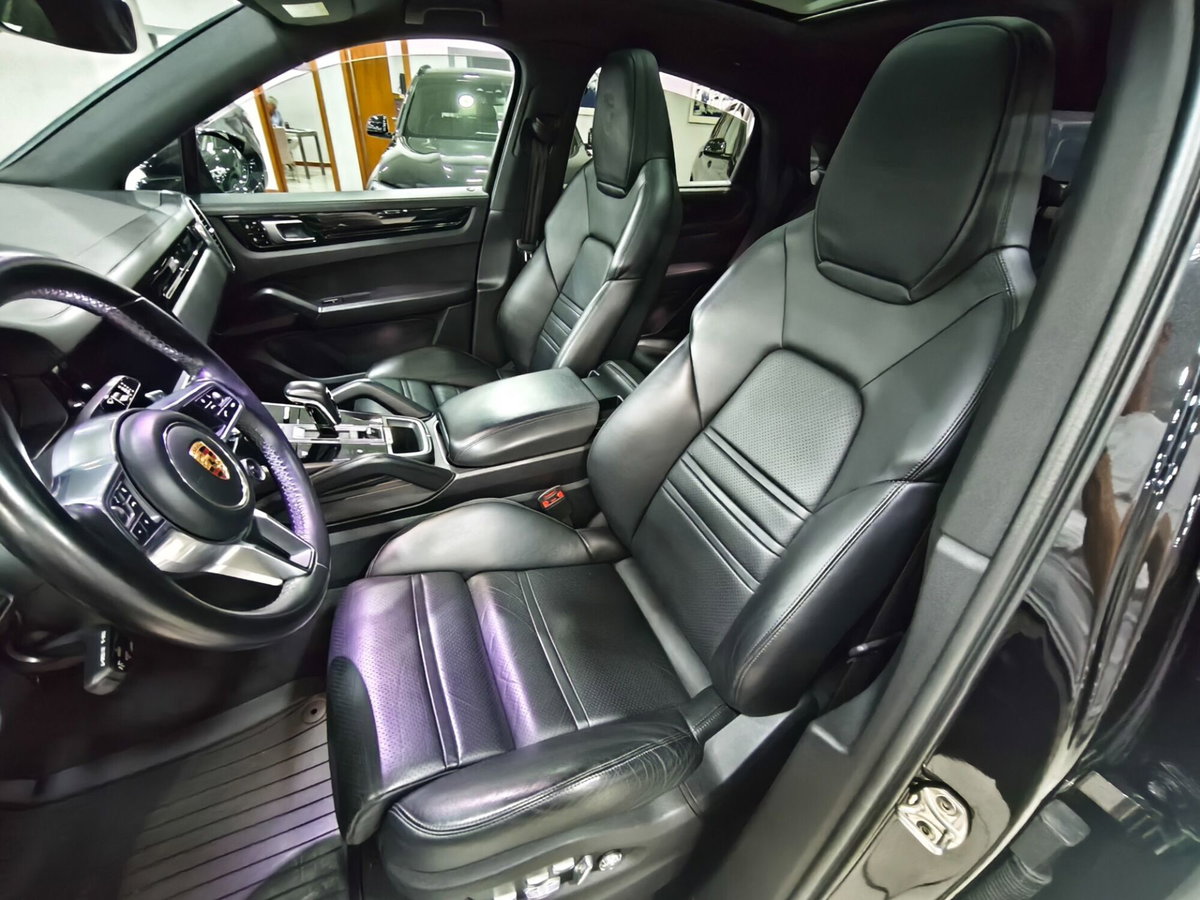 Porsche Cayenne Coupé 3.0 V6 (10)