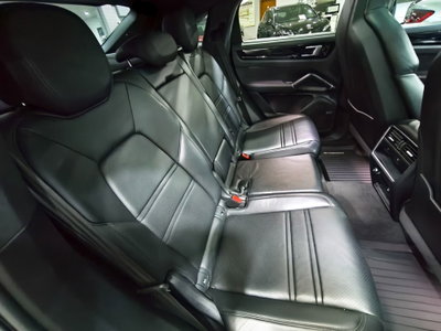 Porsche Cayenne Coupé 3.0 V6 (16)