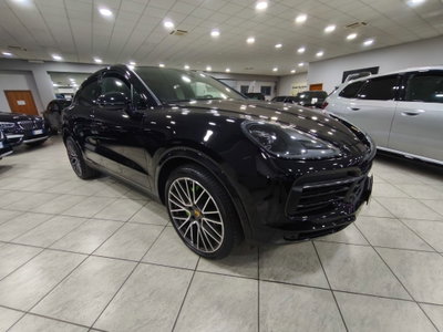 Porsche Cayenne Coupé 3.0 V6 (2)