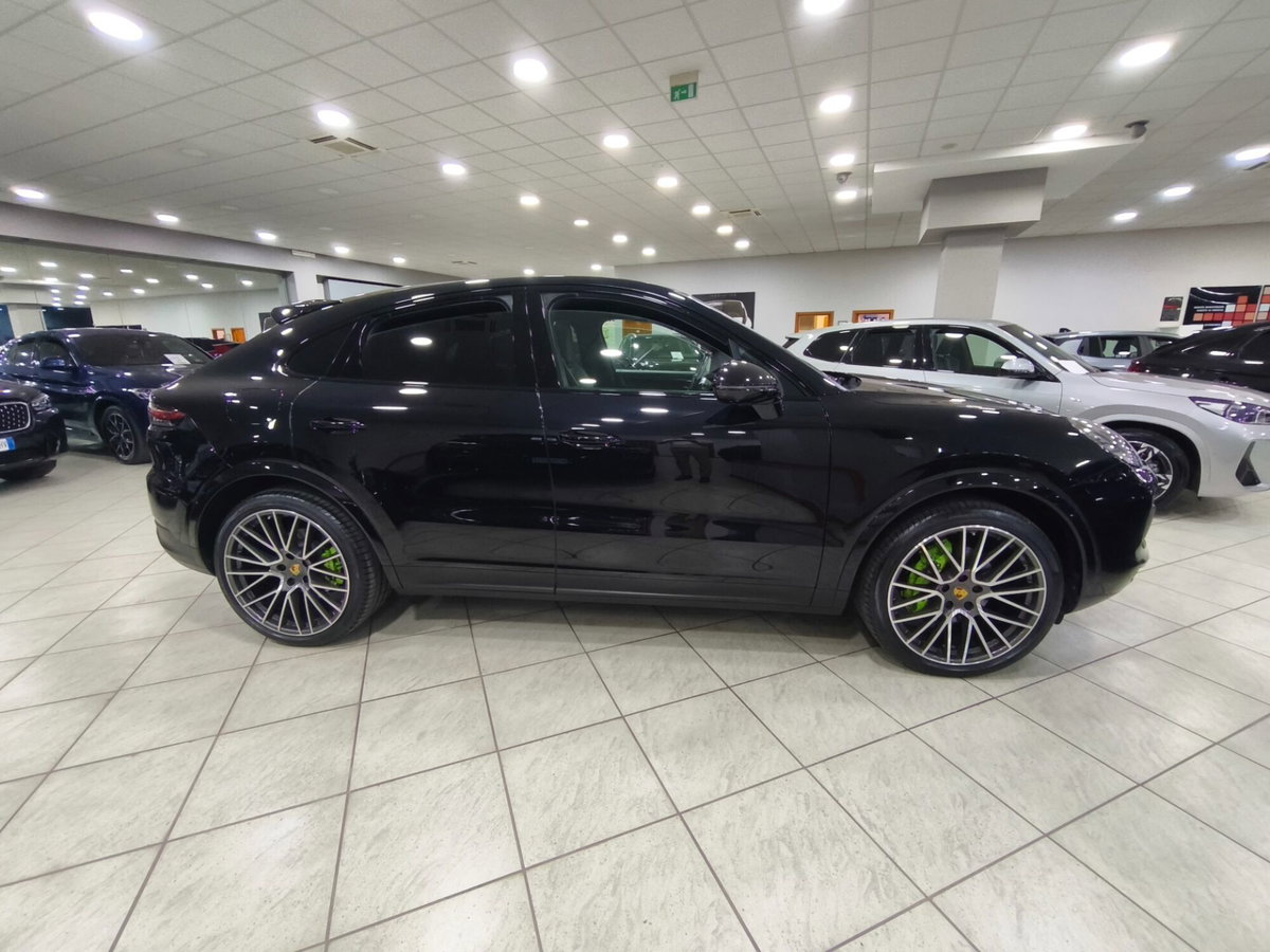 Porsche Cayenne Coupé 3.0 V6 (8)
