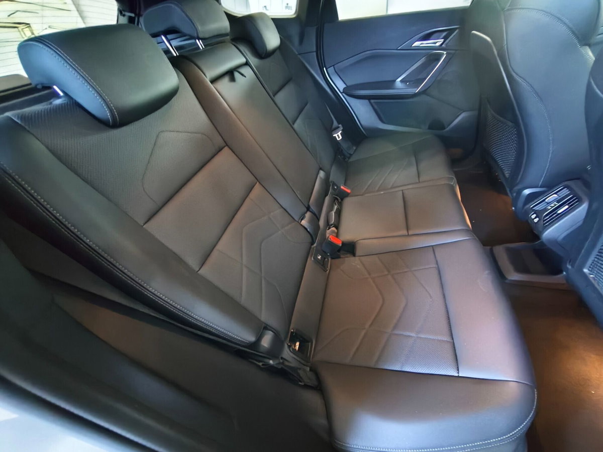 BMW iX1 xdrive 30 MSport (14)