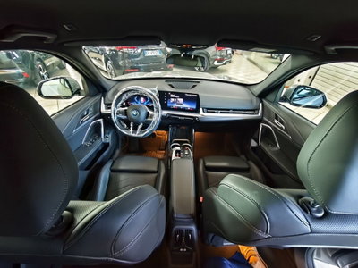 BMW iX1 xdrive 30 MSport (15)