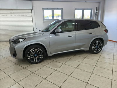 BMW iX1 xdrive 30 MSport (3)