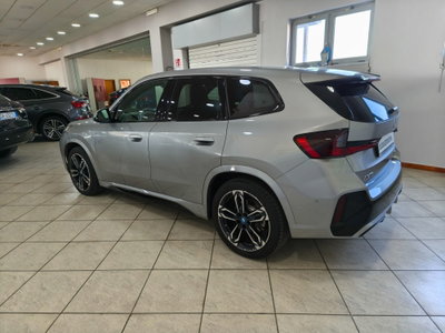 BMW iX1 xdrive 30 MSport (4)